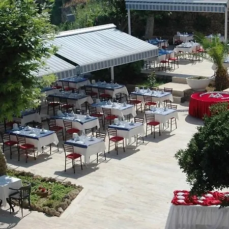 Lara Hotel